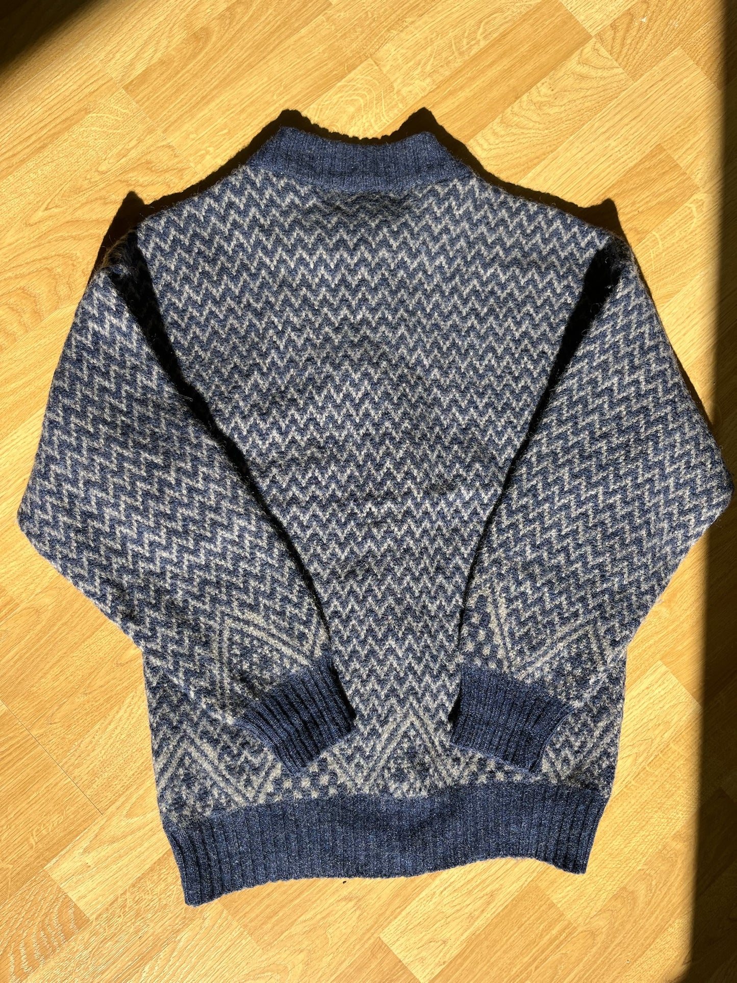 Navy Vintage cardigan with leather buttons (Copy)